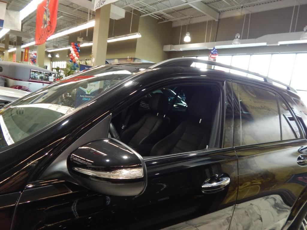 used 2022 Mercedes-Benz GLE 450 car, priced at $50,898