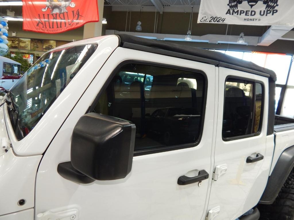 used 2020 Jeep Gladiator car, priced at $29,995