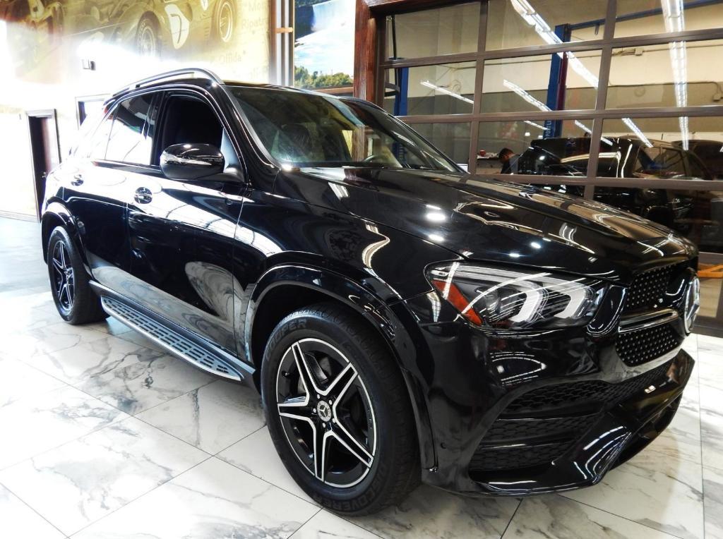 used 2021 Mercedes-Benz GLE 450 car, priced at $39,885