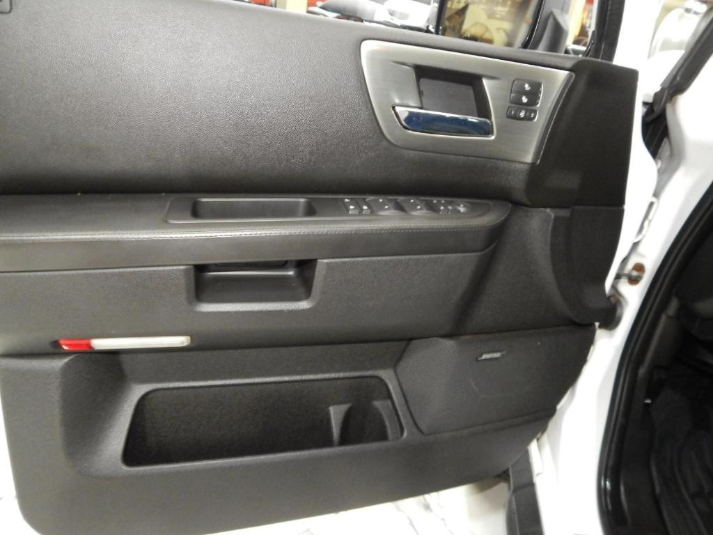 used 2009 Hummer H2 car, priced at $32,995