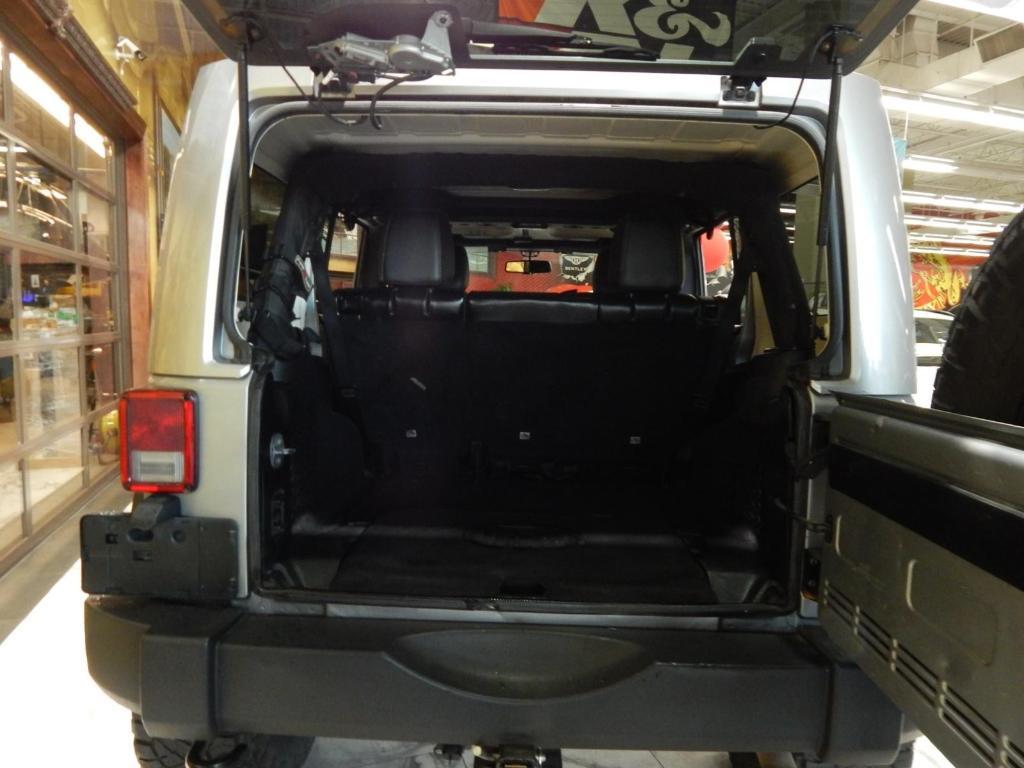 used 2015 Jeep Wrangler Unlimited car, priced at $18,995