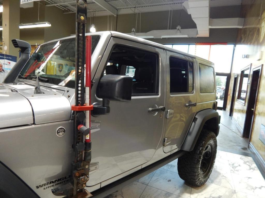 used 2015 Jeep Wrangler Unlimited car, priced at $18,995