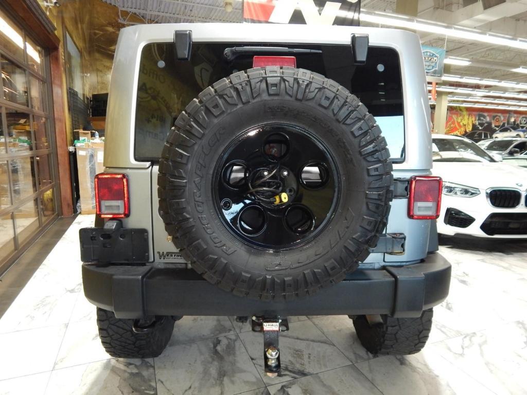 used 2015 Jeep Wrangler Unlimited car, priced at $18,995