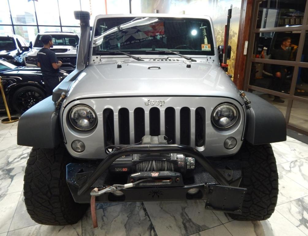 used 2015 Jeep Wrangler Unlimited car, priced at $18,995