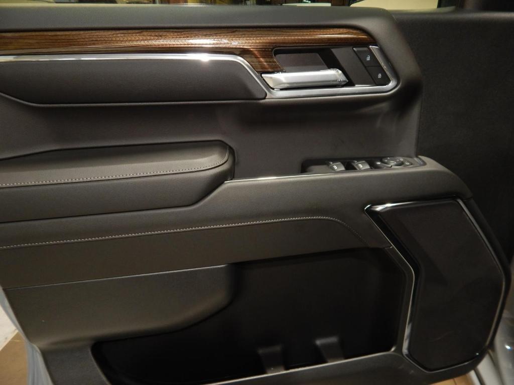 used 2025 Chevrolet Silverado 1500 car, priced at $44,998