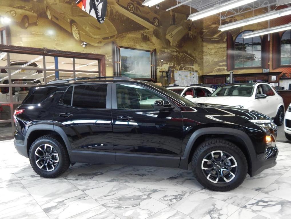 used 2025 Chevrolet Equinox car, priced at $35,995