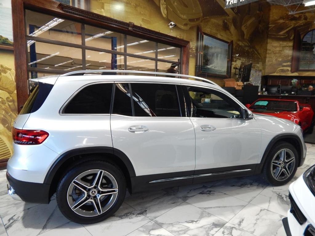 used 2022 Mercedes-Benz GLB 250 car, priced at $30,000