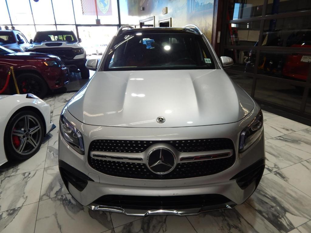 used 2022 Mercedes-Benz GLB 250 car, priced at $30,000