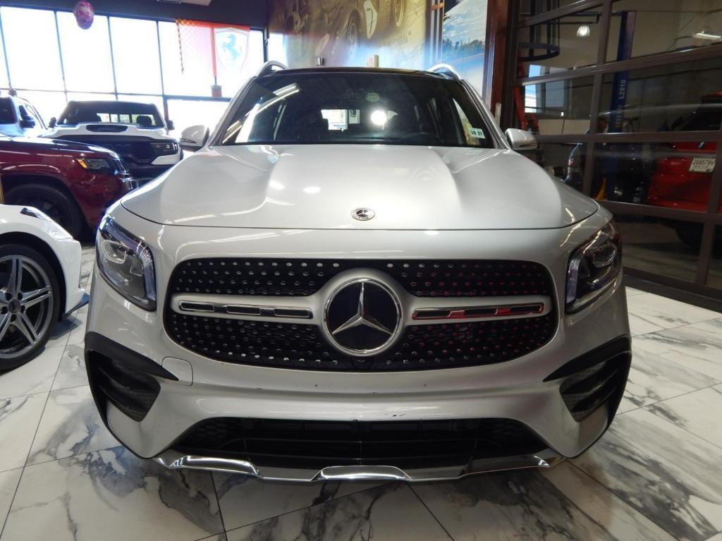used 2022 Mercedes-Benz GLB 250 car, priced at $30,000