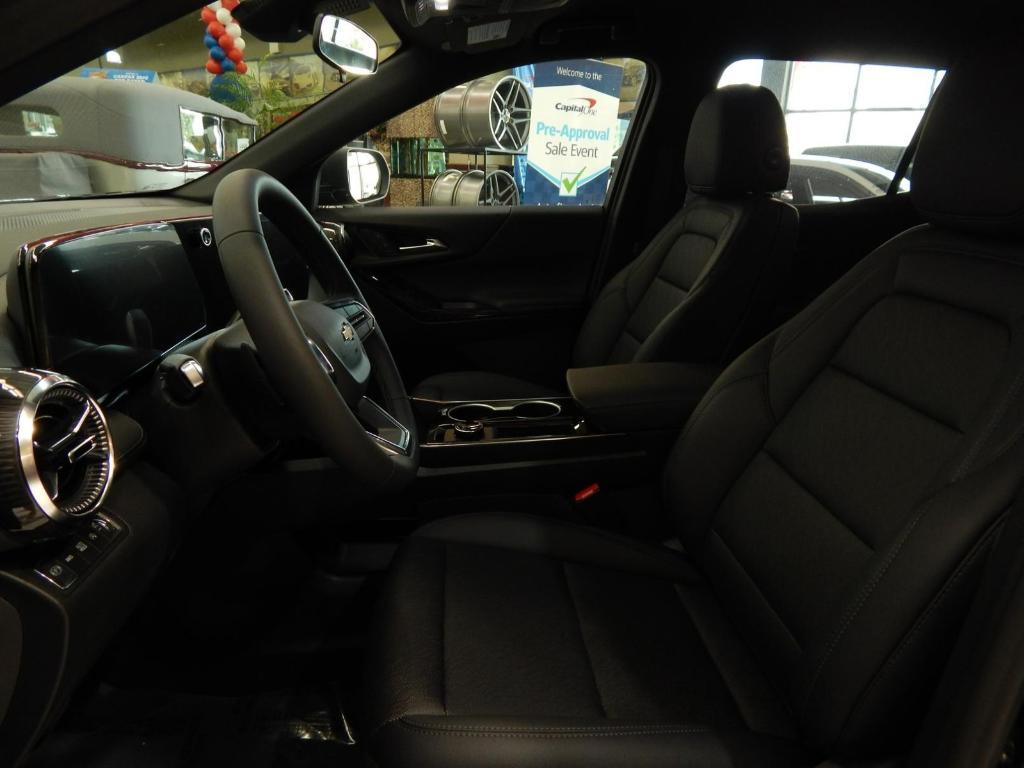 used 2026 Chevrolet Equinox car, priced at $26,995