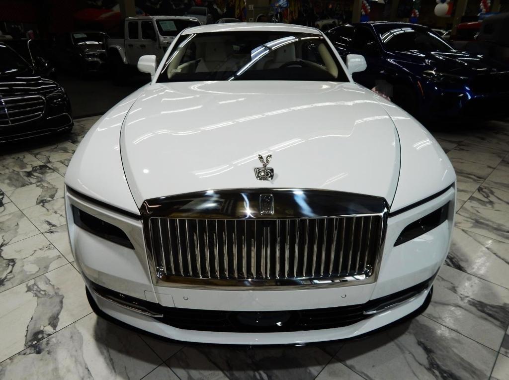 used 2024 Rolls-Royce Spectre car, priced at $429,995
