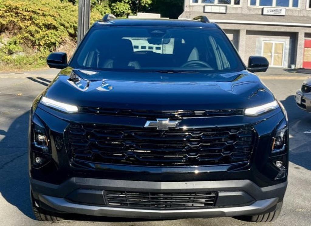 used 2025 Chevrolet Equinox car, priced at $32,898