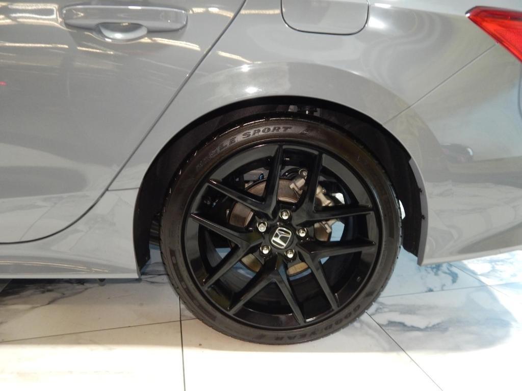 used 2024 Honda Civic Si car, priced at $25,995