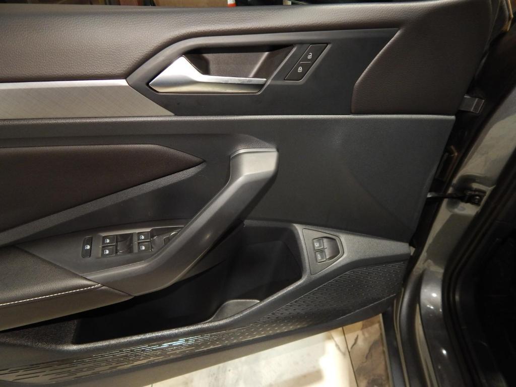 used 2024 Volkswagen Jetta car, priced at $18,795