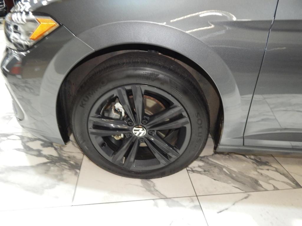 used 2024 Volkswagen Jetta car, priced at $18,795