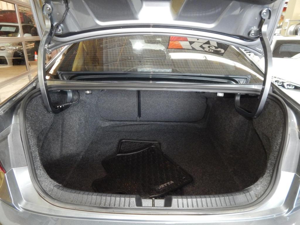 used 2024 Volkswagen Jetta car, priced at $18,795
