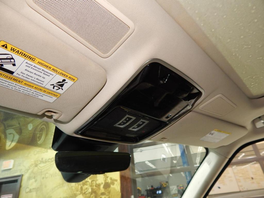 used 2020 Land Rover Range Rover car, priced at $38,821