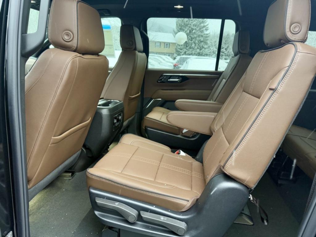 used 2025 Chevrolet Suburban car, priced at $76,495