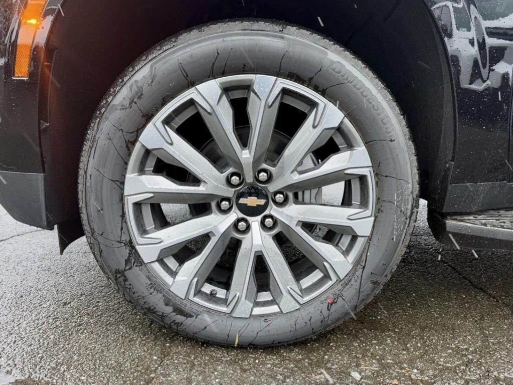 used 2025 Chevrolet Suburban car, priced at $76,495