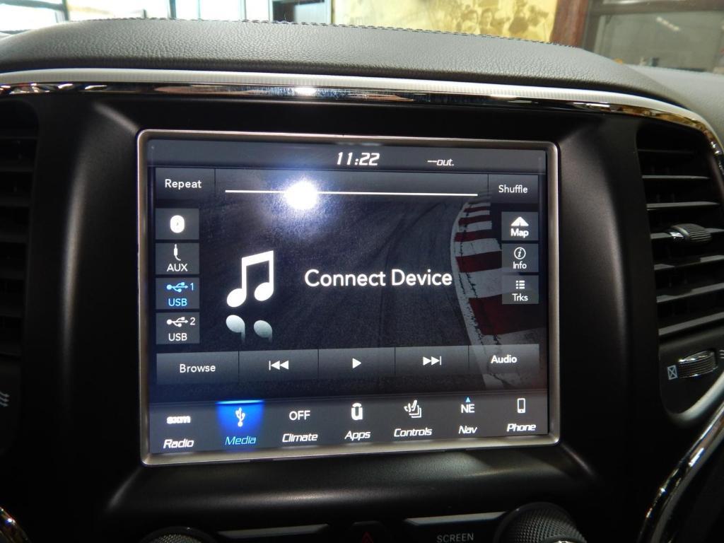 used 2018 Jeep Grand Cherokee car, priced at $35,995