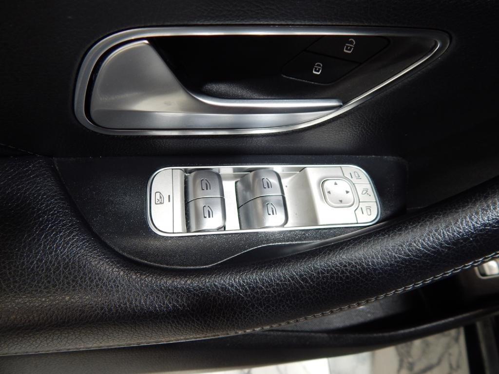 used 2020 Mercedes-Benz GLE 350 car, priced at $25,895