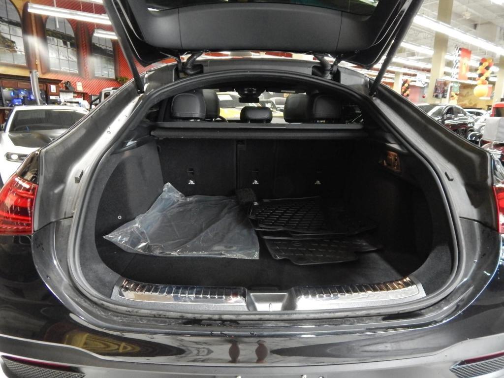 used 2024 Mercedes-Benz AMG GLE 63 car, priced at $107,995