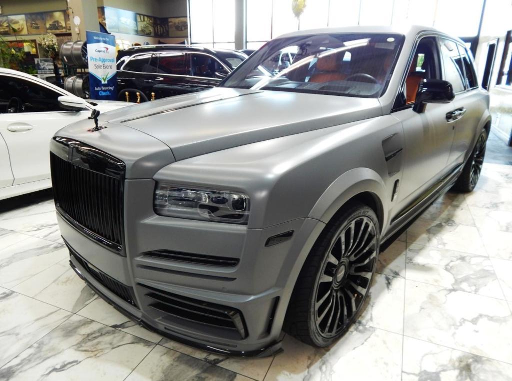 used 2020 Rolls-Royce Cullinan car, priced at $389,995