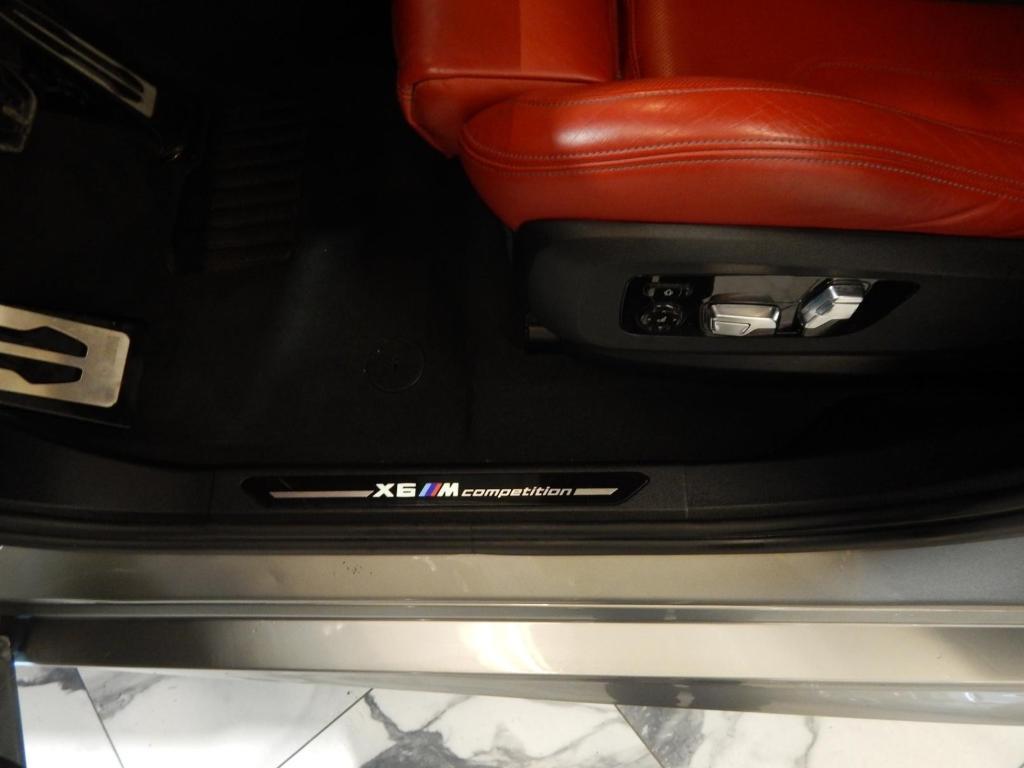 used 2022 BMW X6 M car, priced at $69,987