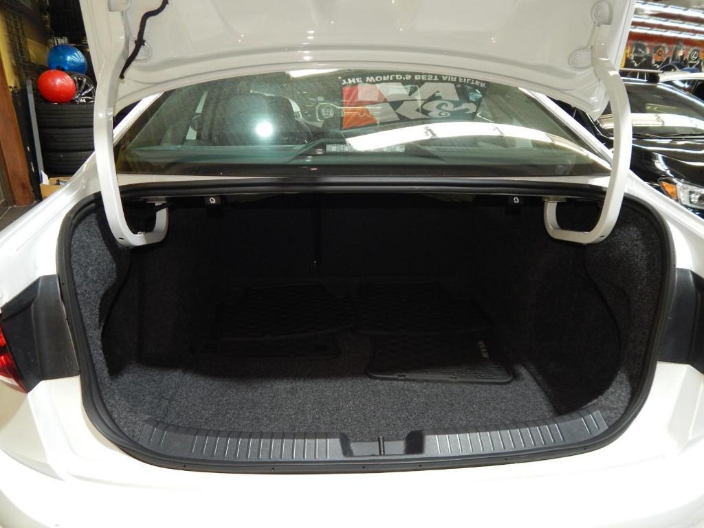 used 2024 Volkswagen Jetta car, priced at $19,685