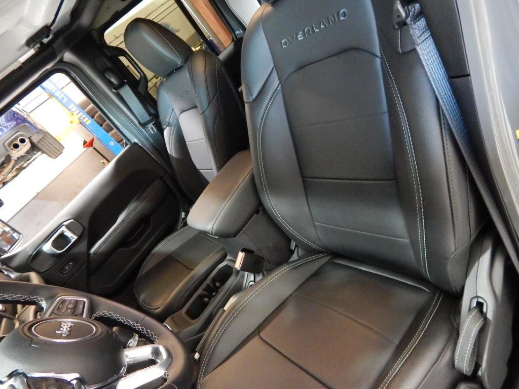 used 2021 Jeep Gladiator car, priced at $28,895