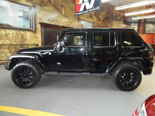 used 2016 Jeep Wrangler Unlimited car, priced at $15,995