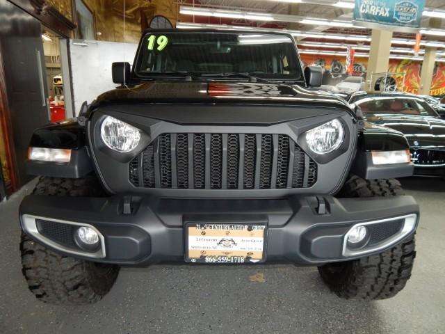 used 2019 Jeep Wrangler Unlimited car, priced at $24,921