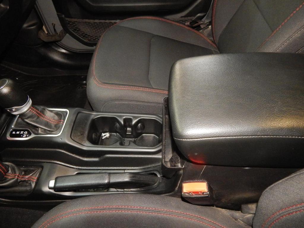 used 2022 Jeep Gladiator car, priced at $29,995