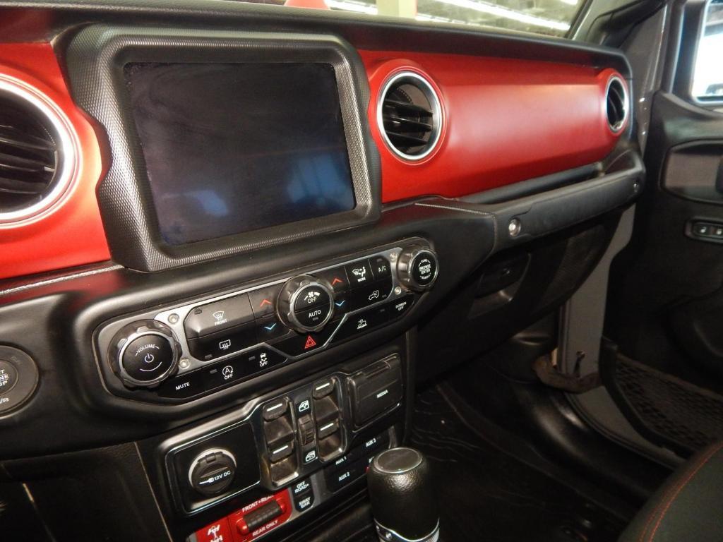 used 2022 Jeep Gladiator car, priced at $29,995