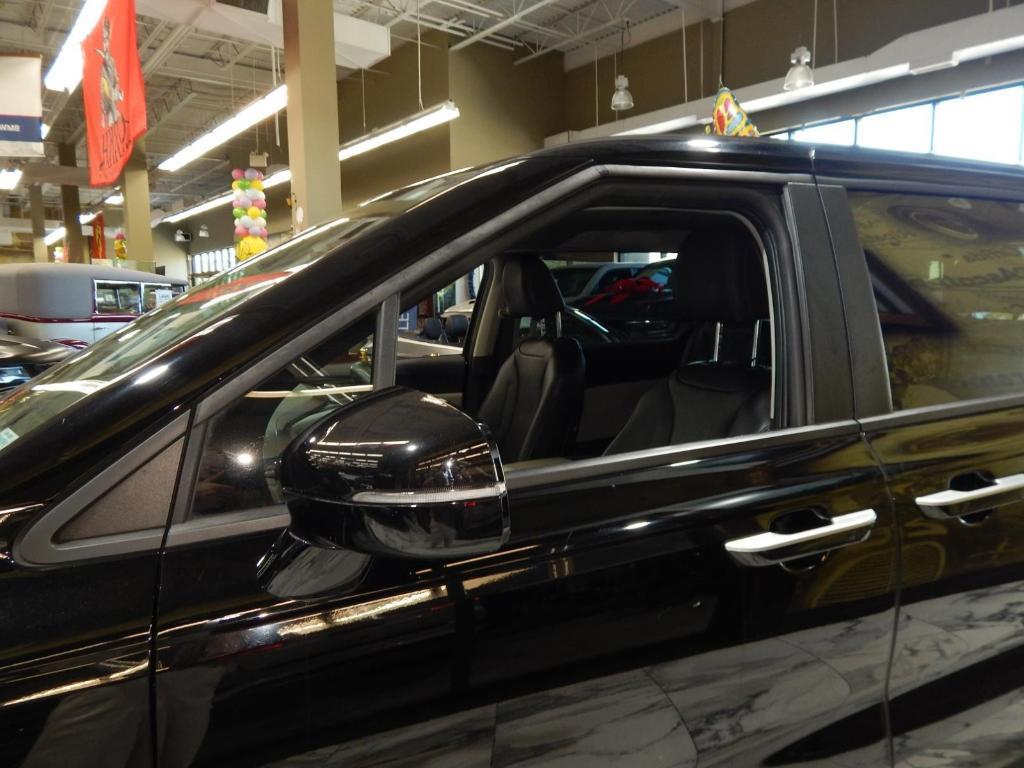 used 2022 Kia Carnival car, priced at $18,989