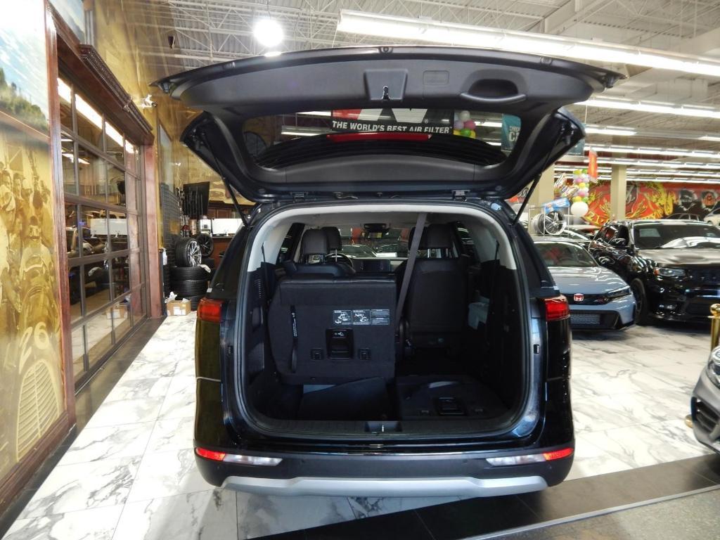 used 2022 Kia Carnival car, priced at $18,989