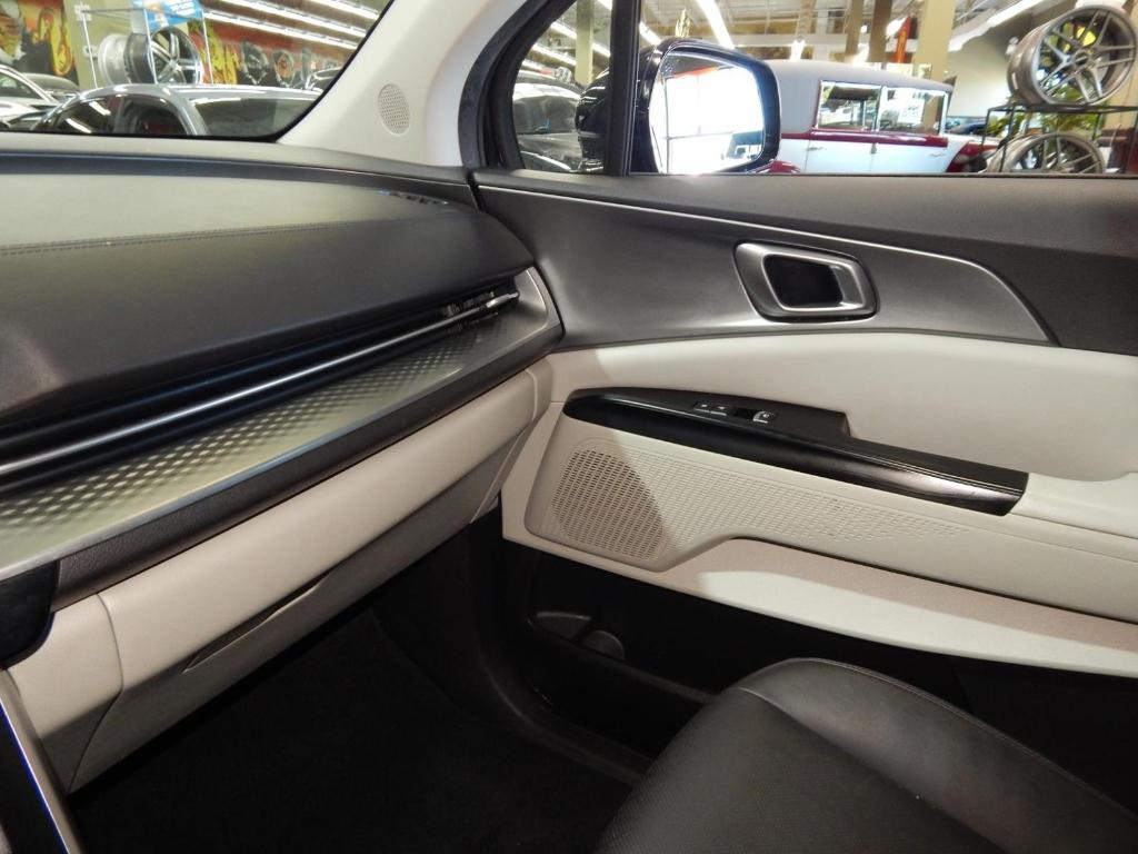 used 2022 Kia Carnival car, priced at $18,989