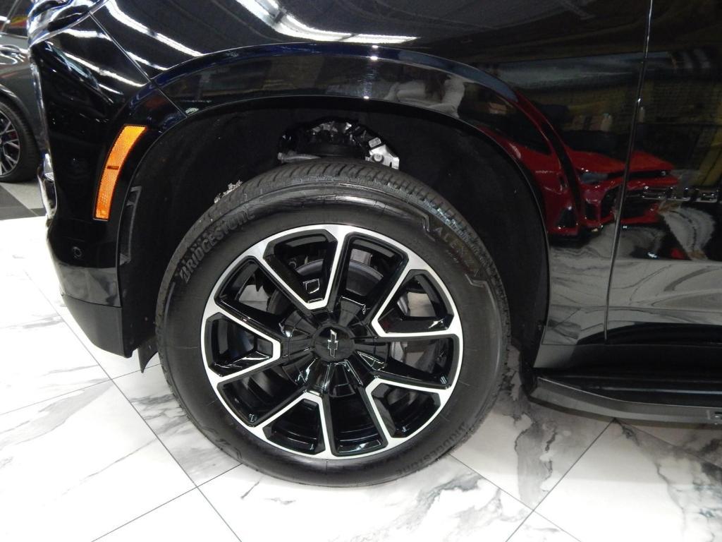 used 2025 Chevrolet Suburban car, priced at $75,795
