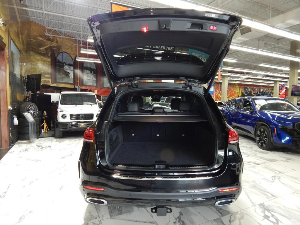 used 2023 Mercedes-Benz GLE 450 car, priced at $49,878