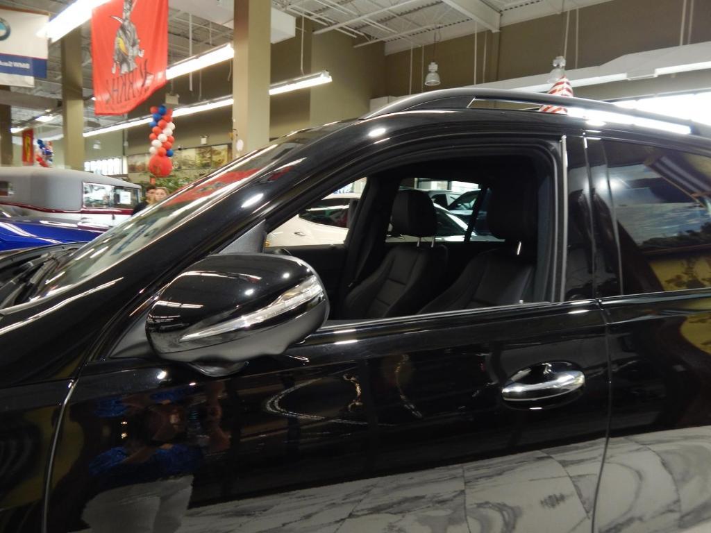 used 2023 Mercedes-Benz GLE 450 car, priced at $49,878