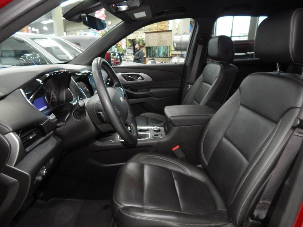 used 2023 Chevrolet Traverse car, priced at $26,895