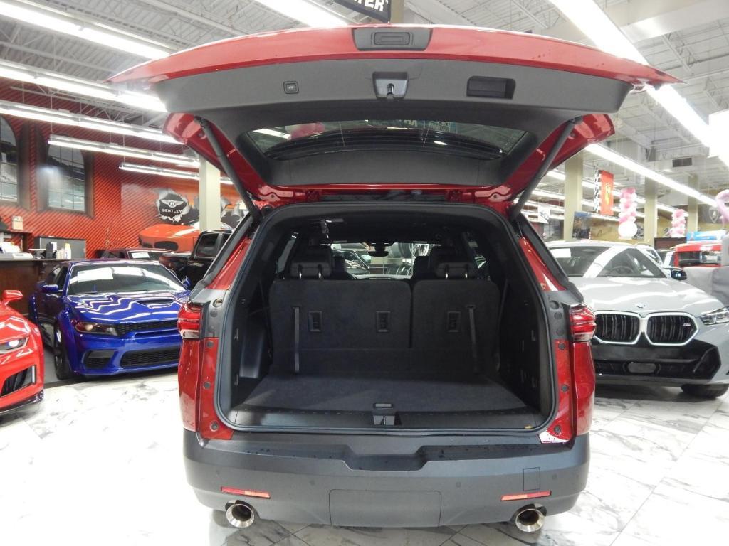 used 2023 Chevrolet Traverse car, priced at $26,895