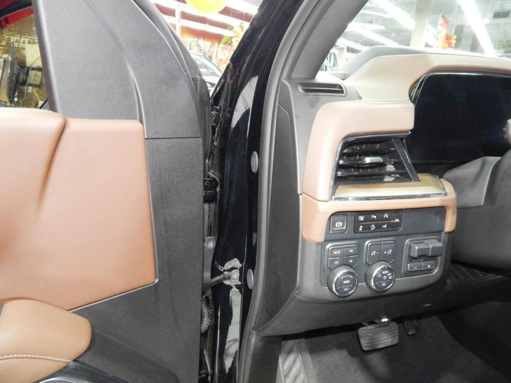 used 2025 Chevrolet Suburban car, priced at $85,995