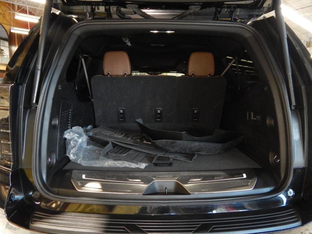 used 2025 Chevrolet Suburban car, priced at $85,995