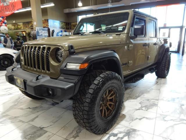 used 2020 Jeep Gladiator car, priced at $27,921