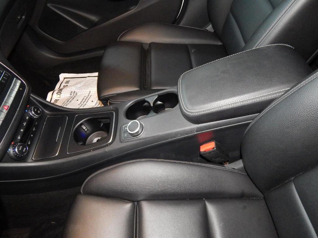 used 2020 Mercedes-Benz GLA 250 car, priced at $20,995