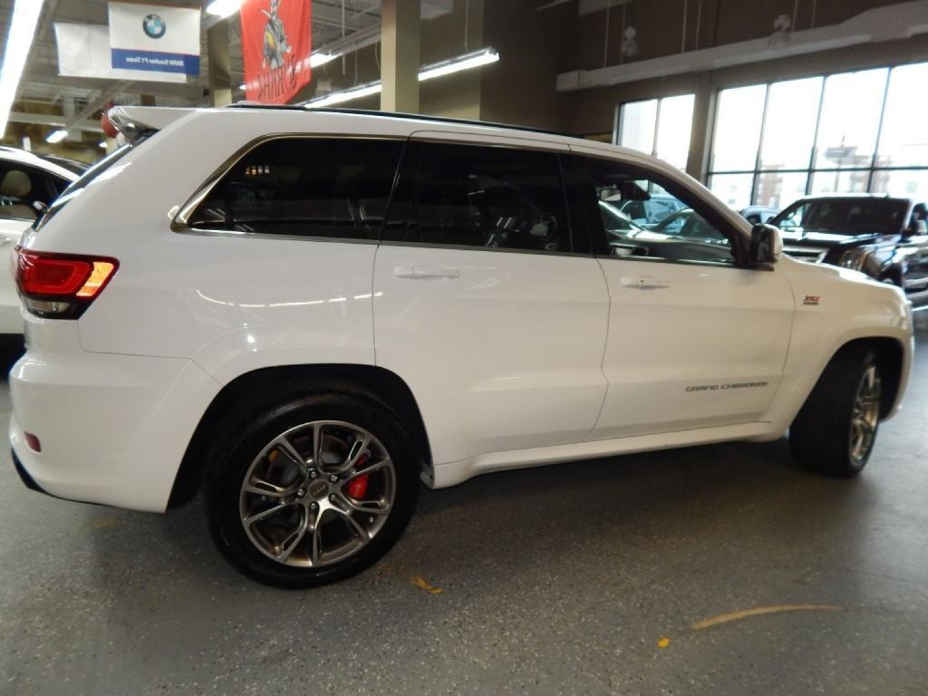 used 2015 Jeep Grand Cherokee car, priced at $32,995