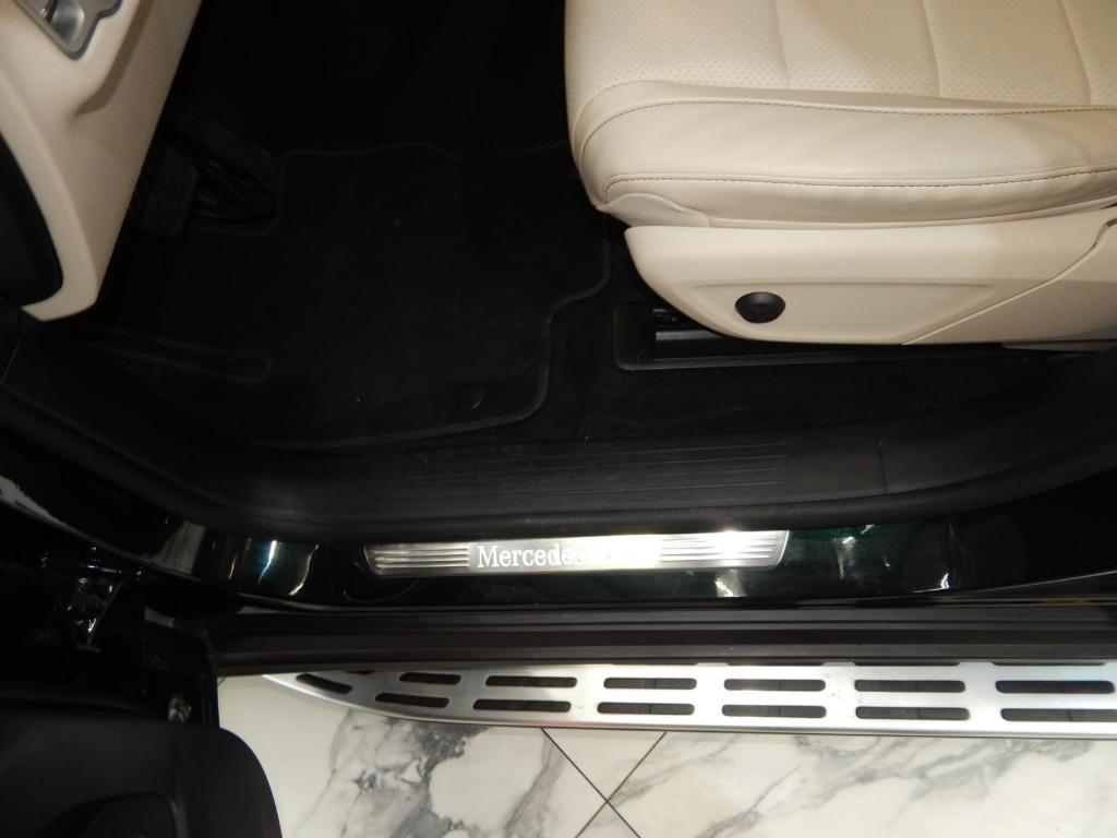 used 2022 Mercedes-Benz GLE 350 car, priced at $42,978