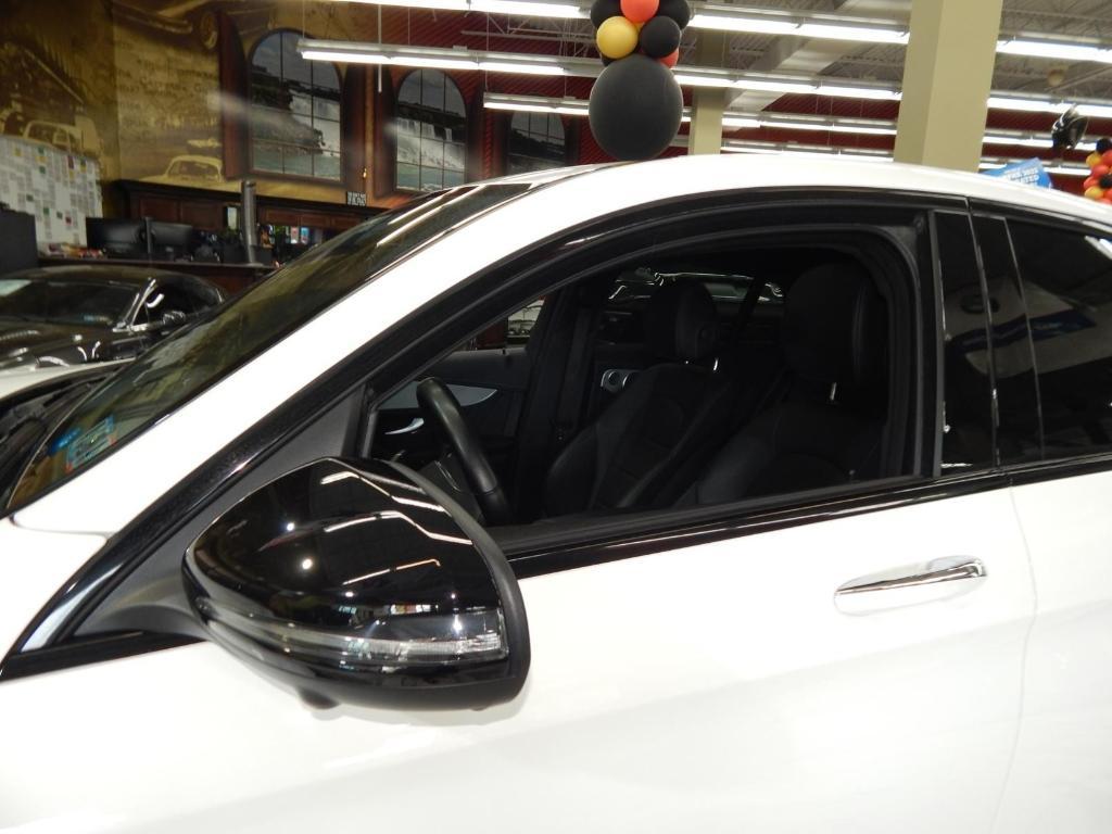 used 2022 Mercedes-Benz GLC 300 car, priced at $39,895