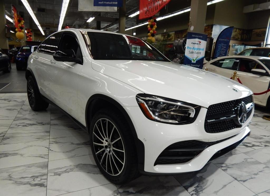 used 2022 Mercedes-Benz GLC 300 car, priced at $39,895